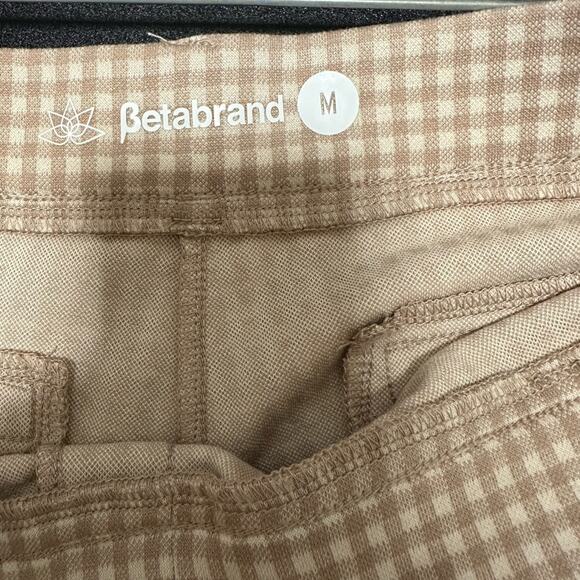 Betabrand Dress Pant Yoga Pants Straight-Leg Classic Taupe
Gingham Size Medium - Picture 8 of 9